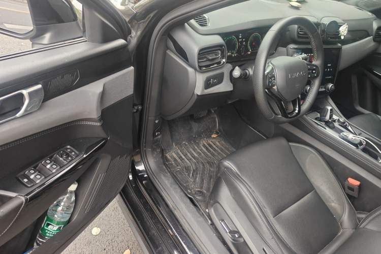 Used Lynk & Co 03 2021 1.5TD DCT JingPlus Driver Seat