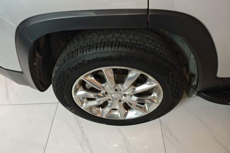 Used Jeep Cherokee 2016 2.4L Superior Edition