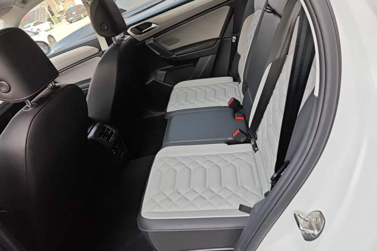 Used Volkswagen Tayron 2023 Revised Version 380TSI All-Wheel Drive R-Line High-Energy Edition