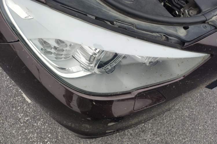 Used BMW 5 Series GT 2015 535i Leading Model Right Front Headlight