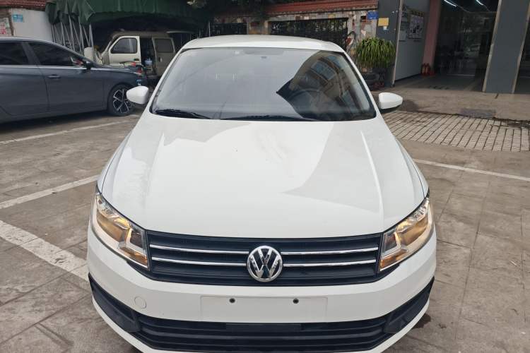 Used Volkswagen Santana 2021 1.5L Manual Fashion Edition Front