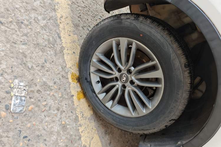 Used Cowin X5 2017 2.0L CVT Luxury Version Right Rear Wheel Hub