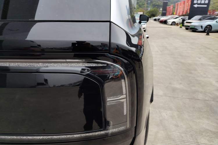 Used Zeekr 9X 2025 Ultra Edition Right Rear Taillight