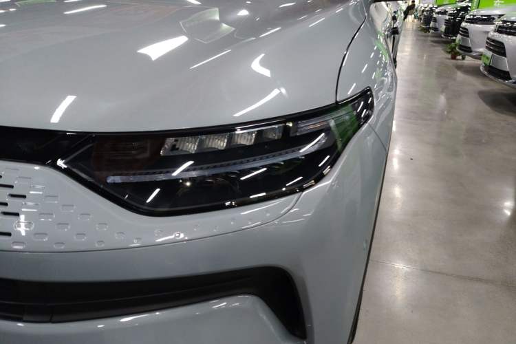 Used Leapmotor C11 2024 Range-Extended 300 Luxury Edition