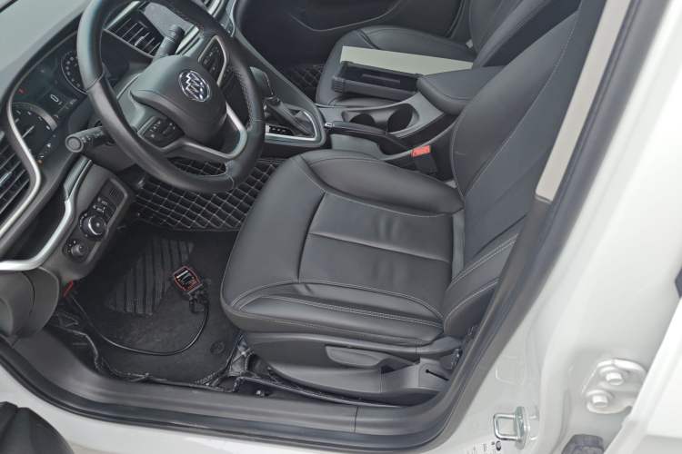 Used Buick GT 2019 18T Automatic Connected Elite Model China VI Standard