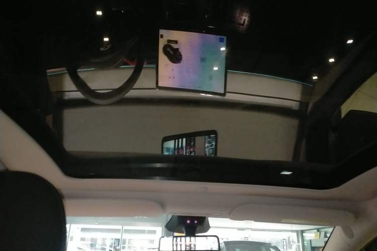 Used Tesla Model Y 2024 Rear-Wheel-Drive Version
