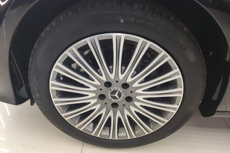 Used Mercedes-Benz E-Class 2022 Updated E 300 L Stylish Edition
