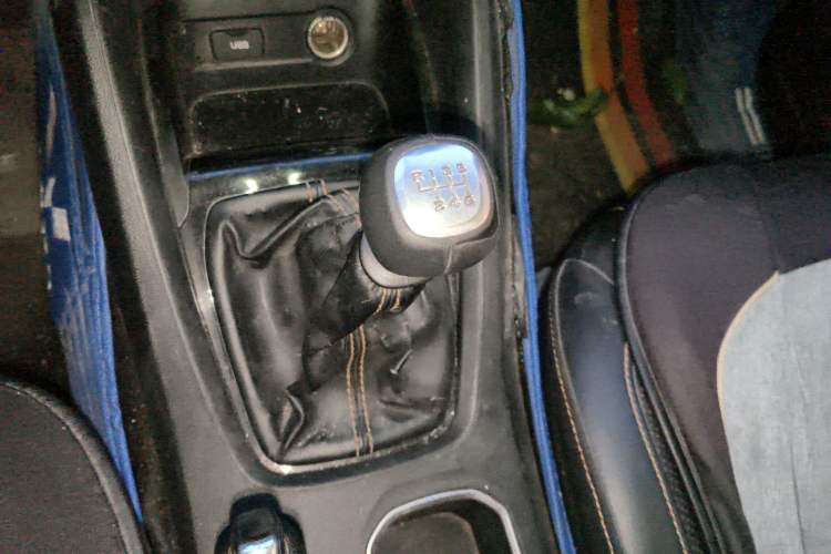 Used Wuling Hongguang S3 2018 1.5L Manual Luxury Model China V Standard