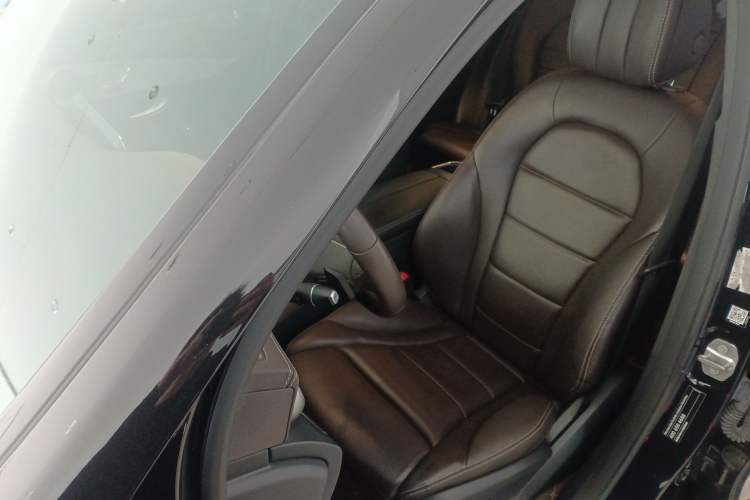 Used Mercedes-Benz GLC 2020 Facelifted GLC 260 L 4MATIC Dynamic Edition
