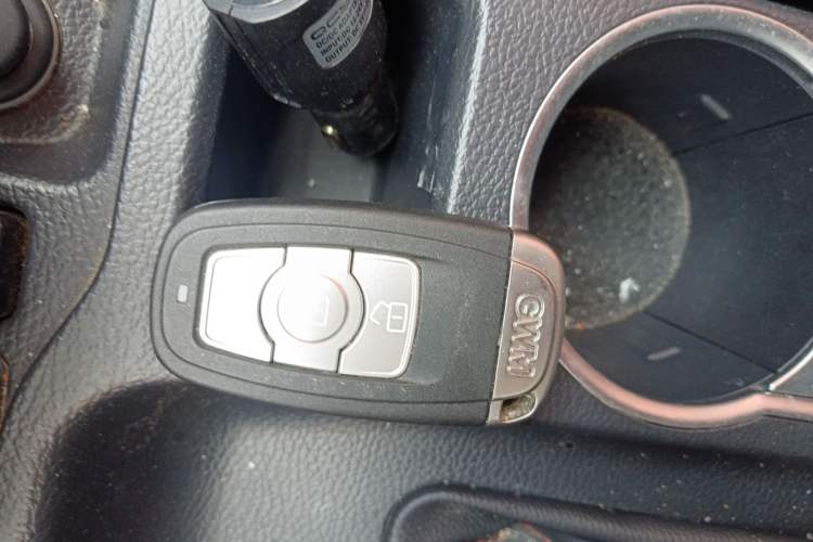 Used Haval H6 2017 Blue Label Sport Edition 1.5T Manual Two-Wheel Drive Elite Model Vehicle Key