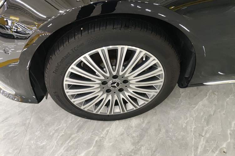 Used Mercedes-Benz E-Class 2021 Restyled E 300 L Luxury Edition