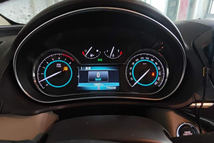 Used Buick Regal 2015 2.0L Elite Fashion Edition Instrument Cluster