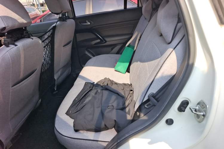 Used GAC Trumpchi GS4 2015 200T Manual Elite Edition Left Rear Seat