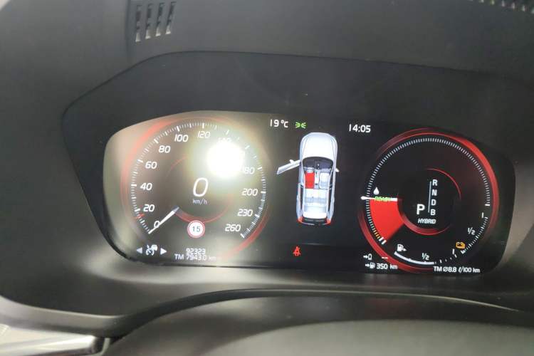 Used Volvo XC60 New Energy 2019 T8 E-Drive Hybrid Intelligent Luxury Sport Edition China V Standard
