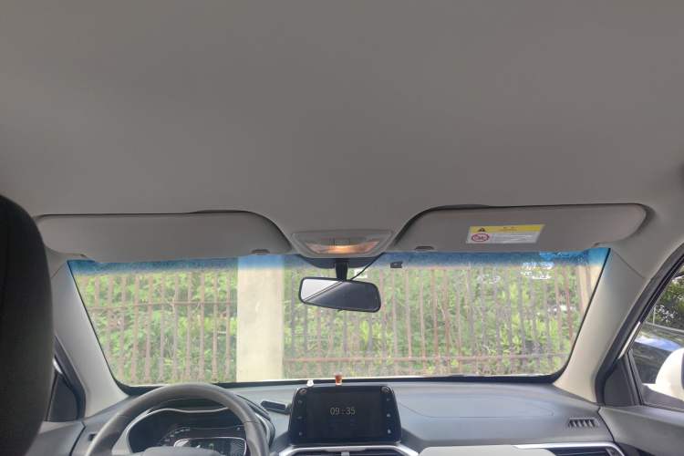 Used Baojun 510 2017 1.5L Manual Fashion Model