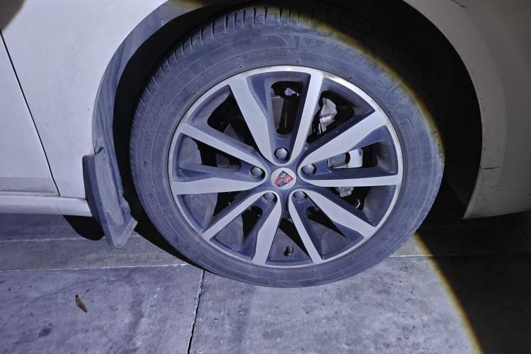 Used Roewe i6 2018 20T Automatic Flagship Edition