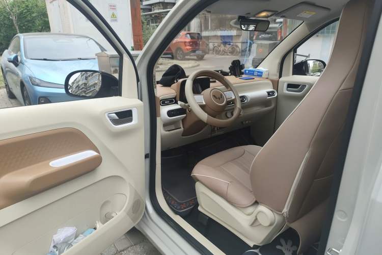 Used Wuling Hongguang MINIEV 2024 3rd Generation 215km Youth Edition Driver Seat