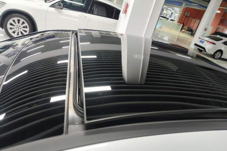 Used Mercedes-Benz A AMG 2020 AMG A 35 L 4MATIC Roof