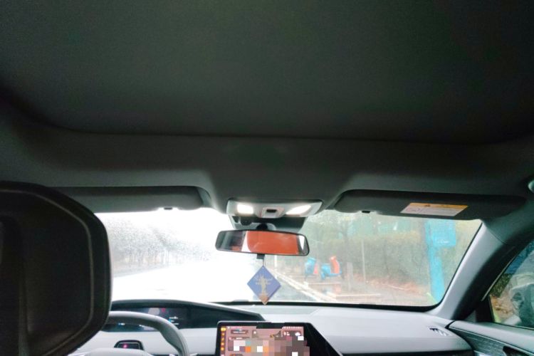 Used Changan UNI-V 2022 1.5T Prestige Version
