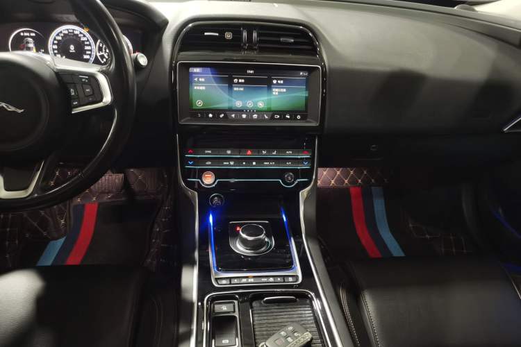 Used Jaguar XEL 2019 2.0T 200 PS Deluxe Edition
