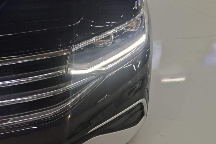 Used Volkswagen Tiguan L 2022 330TSI Automatic Two-Wheel Drive Smart Edition