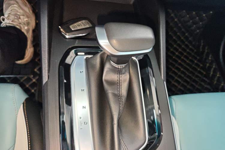 Used Geely Auto Emgrand S 2022 1.4T CVT Crossover Player Edition
