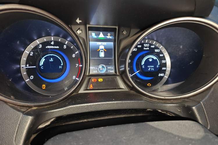 Used CHANGAN CS75 2016 2.0L Manual Luxury Version China V Standard