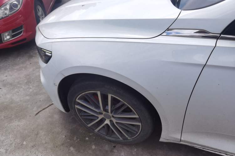 Used Geely Auto Preface 2021 Revised Version 2.0TD Luxury Edition Exterior 4