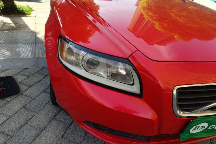 Used Volvo S40 2011 2.0L Automatic ZhiShang Edition