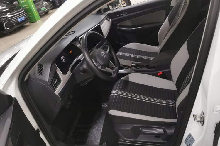 Used Volkswagen Bora 2023 200TSI DSG Comfort Edition Left Front Seat