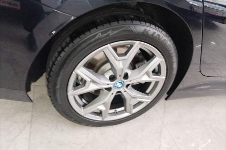 Used BMW i3 2022 eDrive 35 L
