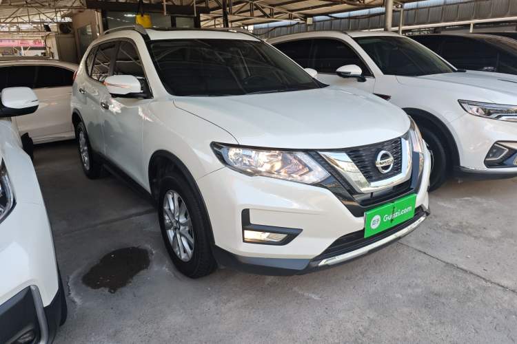 Used Nissan X-Trail 2022 2.0L Two-Wheel Drive Smart Connect & Comfort Edition