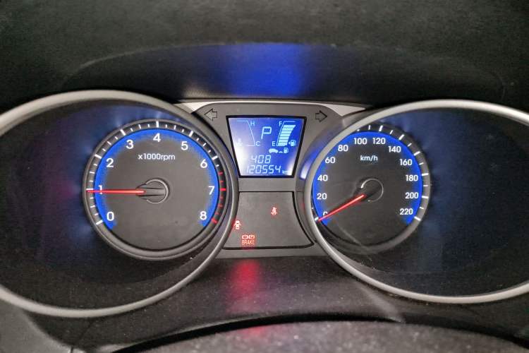 Used Hyundai ix35 2012 2.0L Automatic Two-Wheel Drive Elite Edition GLS
