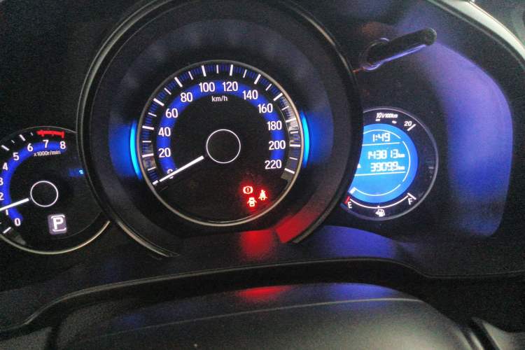 Used Honda Fit 2016 1.5L LXS CVT Comfort Sunroof Version Instrument Cluster