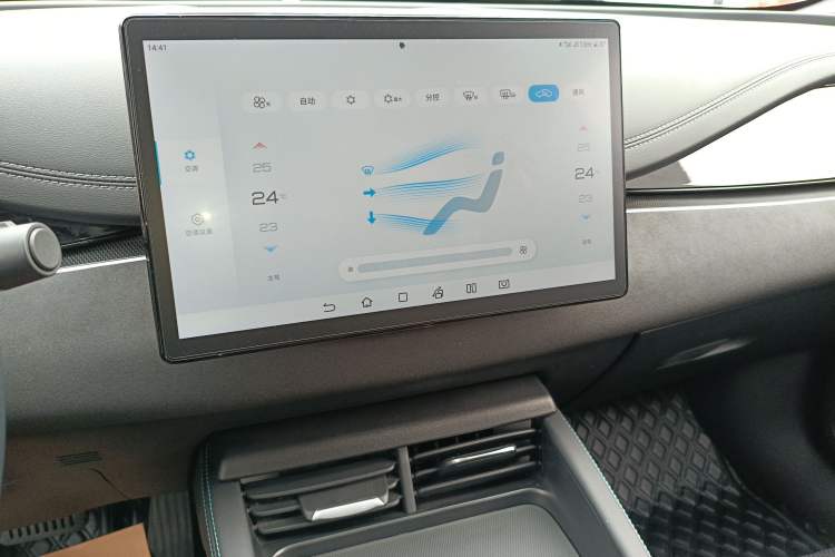 Used BYD Seal 06 New Energy 2024 DM-i 120KM Prestige Model