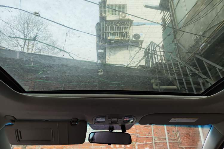 Used Kia K4 2014 1.8L Automatic GLS Headliner