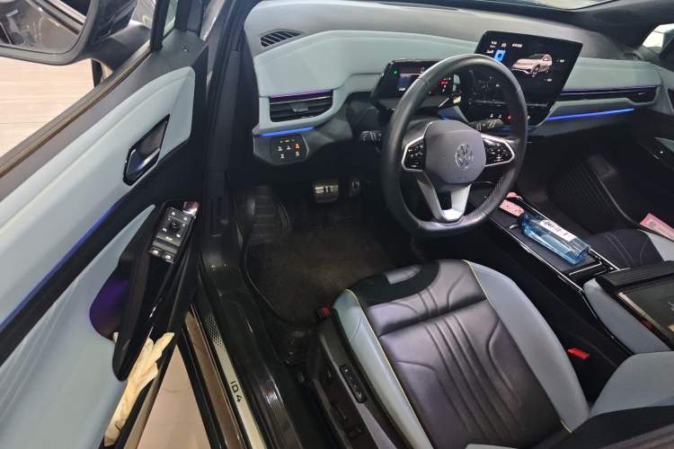 Used Volkswagen ID.4 X 2023 Smart Enjoyment Long-Range Version Driver Seat