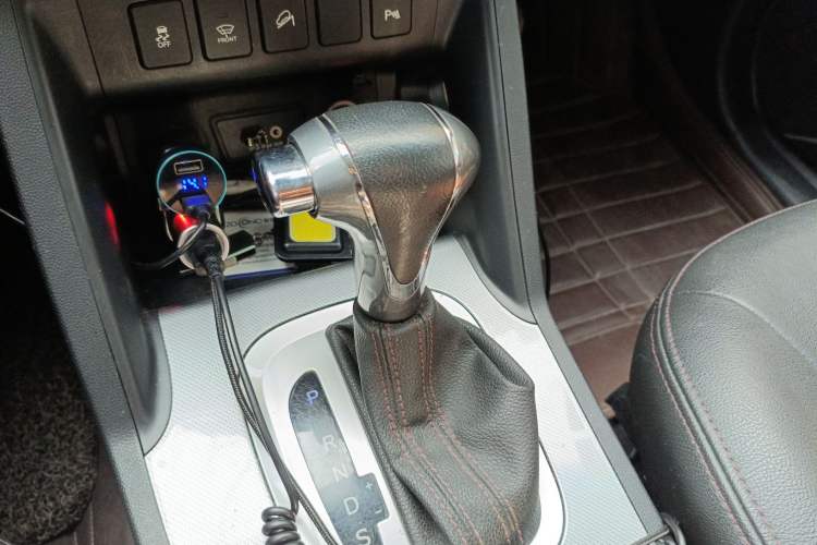 Used JAC Refine S5 2015 1.5T Automatic Luxury Model