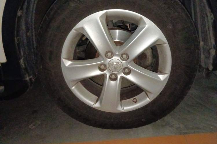 Used Toyota RAV4 2013 2.0L CVT Two-Wheel Drive Urban Edition
