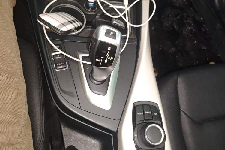 Used BMW 2 Series 2015 218i Convertible Coupe
