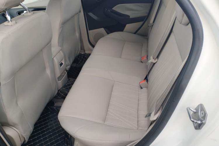 Used Ford Focus 2015 Sedan 1.6L Manual Comfort Model