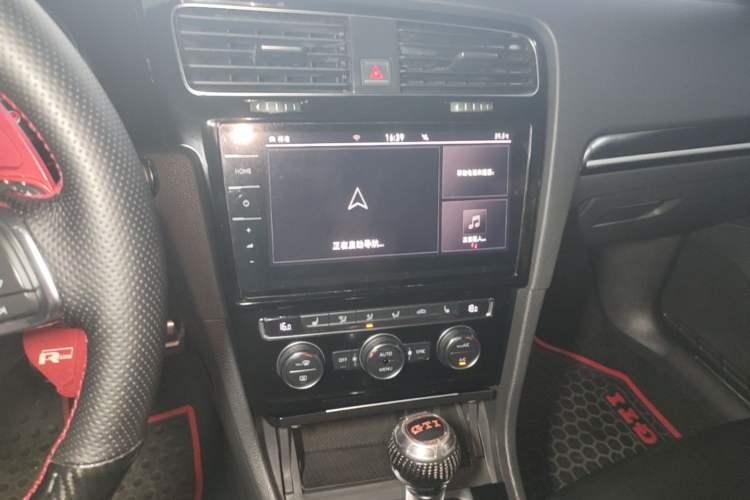 Used Volkswagen Golf GTI 2016 2.0 TSI GTI