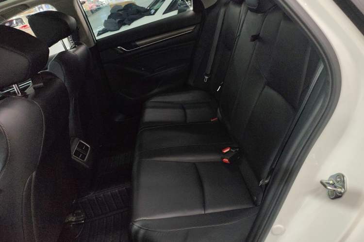Used Honda Accord 2018 230TURBO Comfort Edition China VI Emission Standard Left Rear Seat