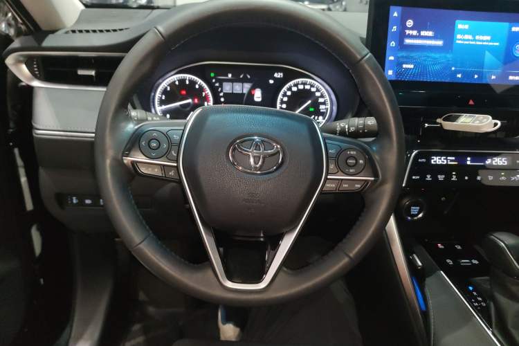 Used Toyota Harrier 2023 2.0L CVT Two-Wheel Drive Deluxe Edition