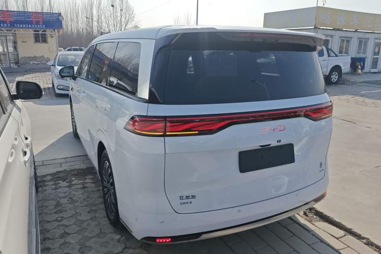 Used BYD Xia 2025 DM-i 1.5T 100km Supreme Edition
