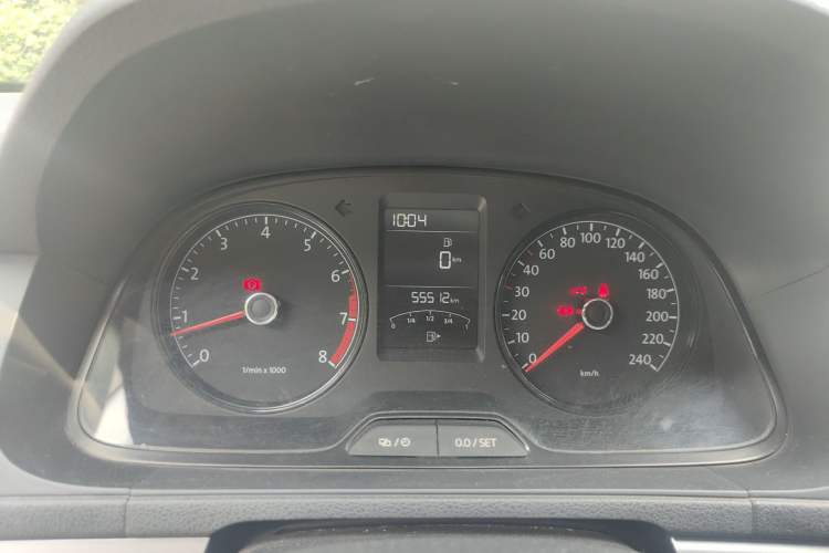 Used Volkswagen Lavida 2013 1.6L Manual Fashion Edition
