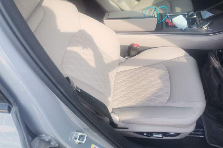 Used BYD Han 2025 EV with 701 km of Laser Radar-Enabled Intelligent Driving
