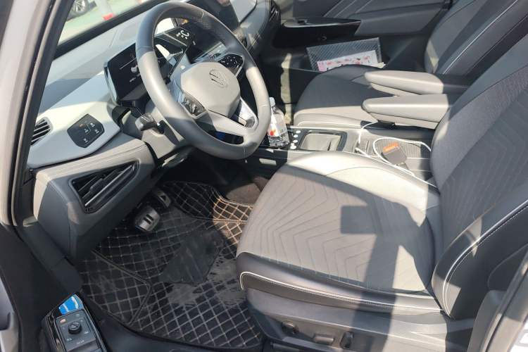 Used Volkswagen ID.3 2024 Outstanding Edition Left Front Seat