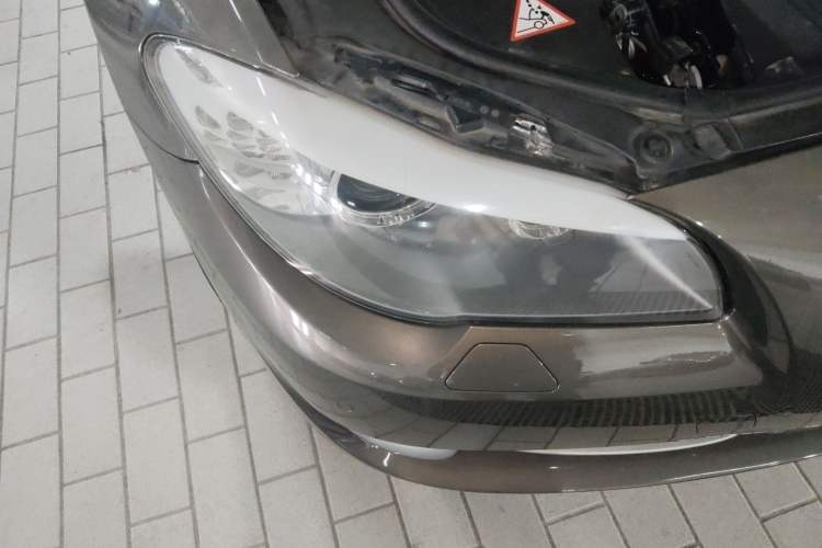 Used BMW 5 Series 2012 535Li Leading Model