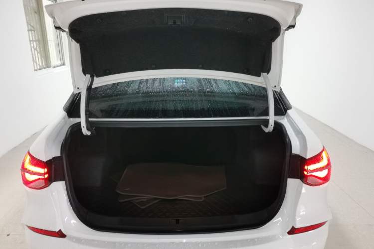 Used Chevrolet Monza 2020 Light Hybrid RS 330T Automatic Comfort Edition